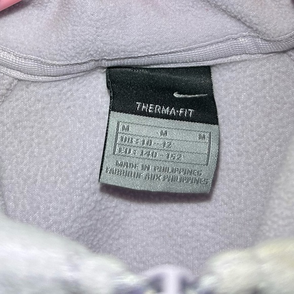 Nike Girls Lavender Therma-Fit Fleece Vest - Picture 5 of 5